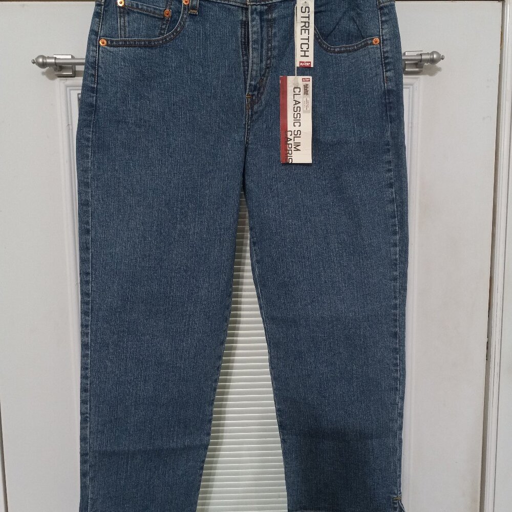 levis capri jeans